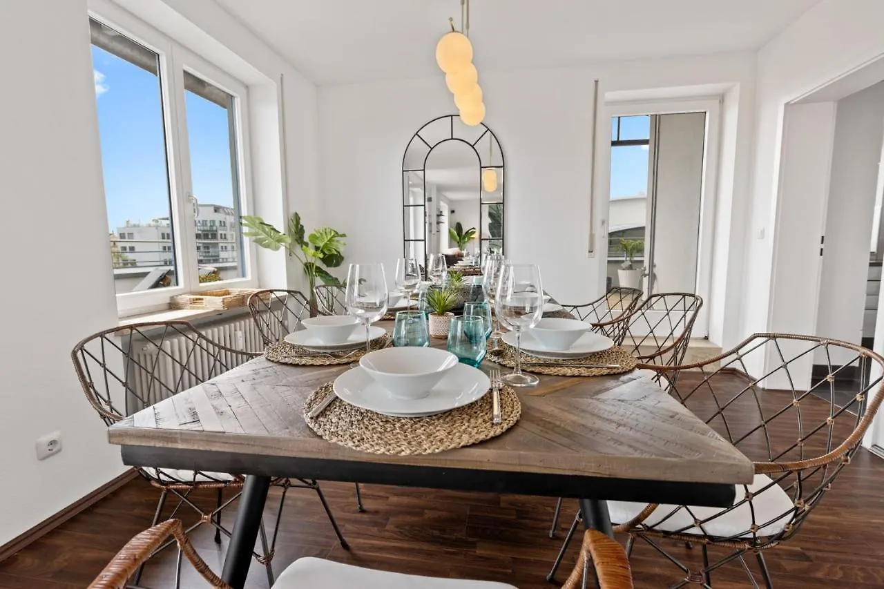 Arbio I Premium Penthouse Apartment Augsburg
